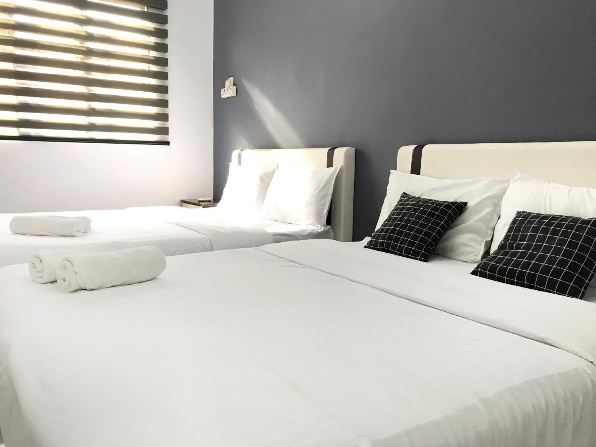Cozy And Comfortable 4r3b 13pax Indoor Car Parking Sy12 *